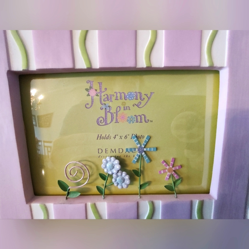 Striped 4x6 Photo Frames - Set of Two - Picture 2 of 4